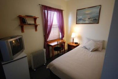 Ashfield Manor - Hotel Gold Coast 1