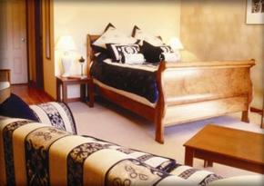 Oakhampton NSW Hotel Gold Coast