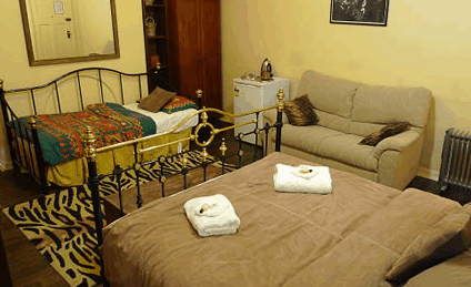 Edinburgh Gallery Bed And Breakfast - Hotel Gold Coast 1