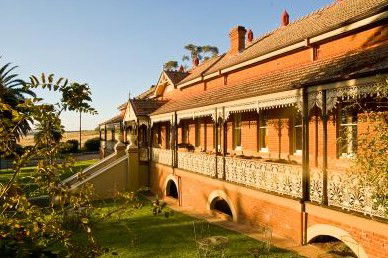Arthurville NSW Hotel Gold Coast