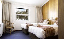 Valhalla Lodge Perisher - - Hotel Gold Coast 1