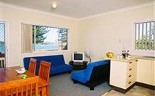 Escape @ Valentine - Hotel Gold Coast 3