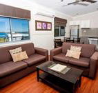 Orion Beach House - Hotel Gold Coast
