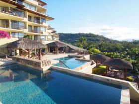 At Waters Edge Resort - Hotel Gold Coast 3