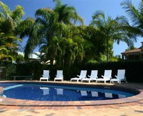 Alex Beach Cabins And Tourist Park - Hotel Gold Coast 1