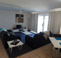 Tranquil Shores Self Contained Holiday Apartments - Hotel Gold Coast