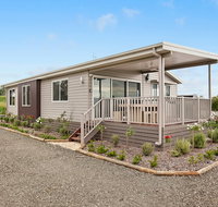 The Lake House Rothbury - Hotel Gold Coast