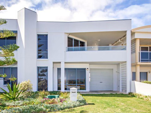 Century 21 SouthCoast: Moana Blue - Hotel Gold Coast 12