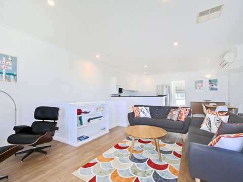 Century 21 SouthCoast: Moana Blue - Hotel Gold Coast 15