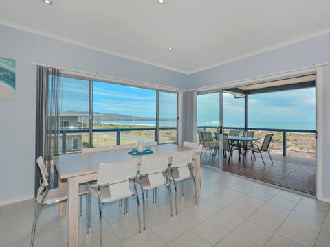 Century 21 SouthCoast: Moana Blue - Hotel Gold Coast 44