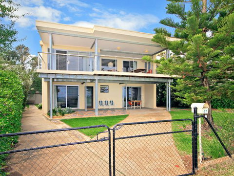 Century 21 SouthCoast: Moana Blue - Hotel Gold Coast 71