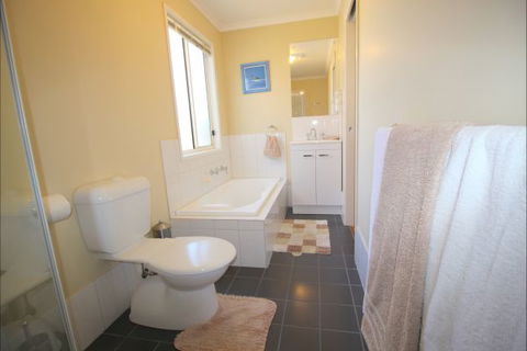 Christies Cottage For Holidays And Relocations. - Hotel Gold Coast 25