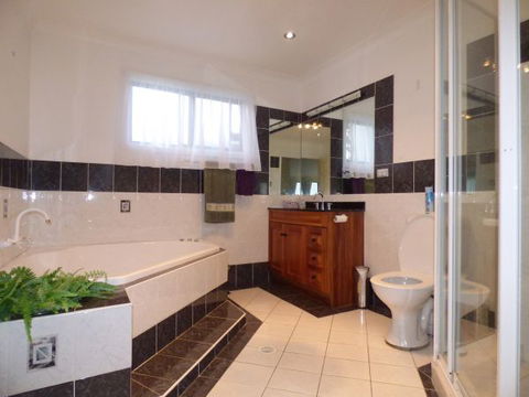 Palais D'Amor At Greenwell Point - Hotel Gold Coast 137