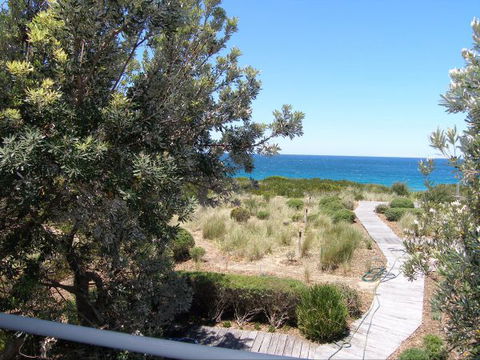 Palais D'Amor At Greenwell Point - Hotel Gold Coast 91