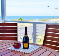 Century 21 SouthCoast Bayside - Hotel Gold Coast