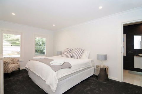 Aqua Leaf Apartment - Hotel Gold Coast 8
