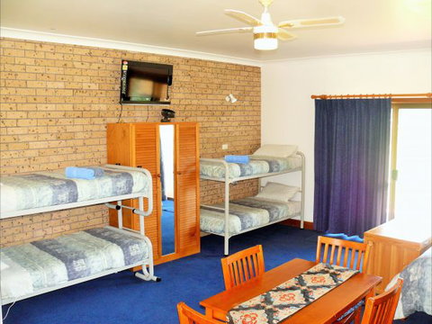 Arrowee House - Hotel Gold Coast 2