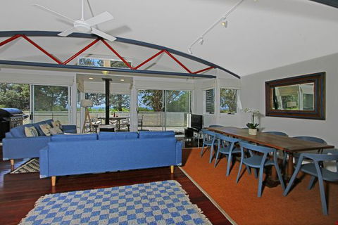 The Boathouse - Hotel Gold Coast 5