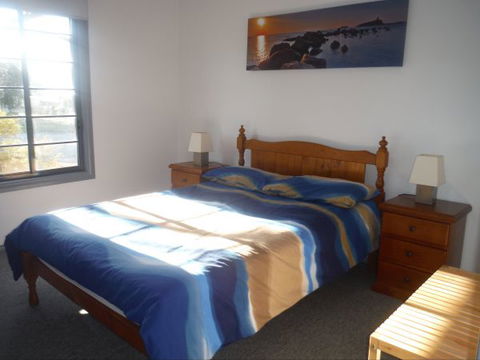 Decked Out - Hotel Gold Coast 1