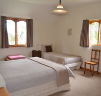 Herons Rise Vineyard Accommodation - Hotel Gold Coast