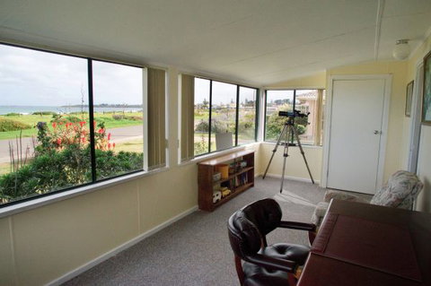 Beach Point - Hotel Gold Coast 3