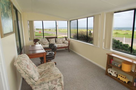 Beach Point - Hotel Gold Coast 4