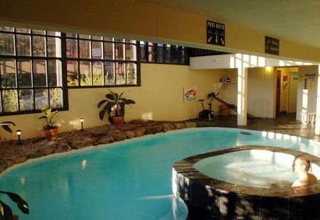 Albury Manor House Motel - Hotel Gold Coast 1