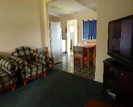 Alonga Waterfront Cottages - Hotel Gold Coast 1