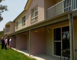 Bathurst Goldfields Hotel - Hotel Gold Coast 3