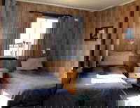 Heidi's Chalet Apartments - Hotel Gold Coast 2