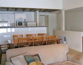 The Stables Resort - Hotel Gold Coast 2