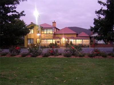 All Saints And Sinners Colonial B&B - Hotel Gold Coast 0