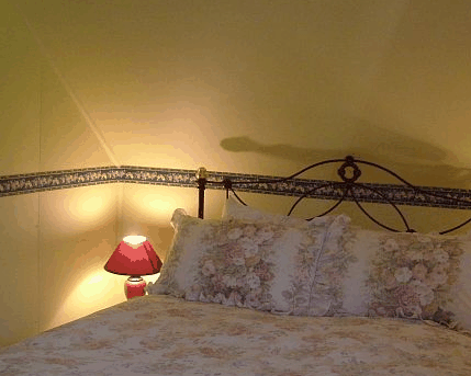 Hamilton Old School House Cottages - Hotel Gold Coast