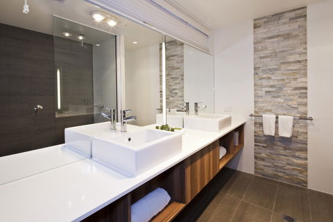 BEST WESTERN PLUS Ballarat Suites - Hotel Gold Coast 0