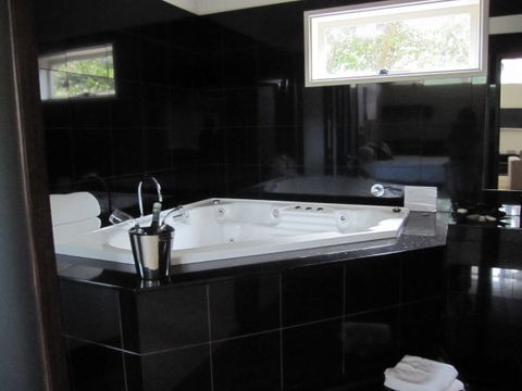 Arusha B&B Retreat - Hotel Gold Coast 0