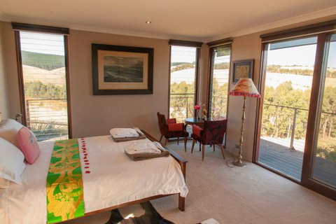 Otway Escapes Luxury Spa Accommodation - Hotel Gold Coast 1