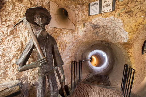 Umoona Opal Mine And Museum - Hotel Gold Coast 6