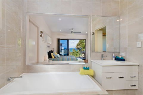 Akama Vista - Couple's Retreat - Hotel Gold Coast 4
