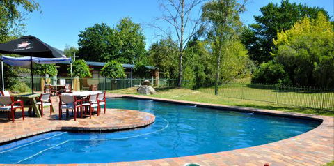 Alpine Inn - Hotel Gold Coast 0