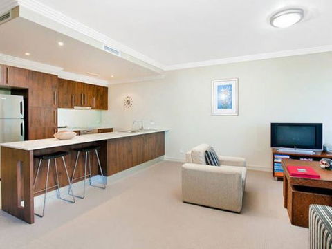 Ambience @ The Harbour - Hotel Gold Coast 5