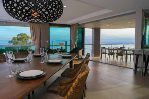 Aqua Aqua Luxury Penthouses - Hotel Gold Coast 0