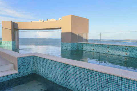 Aqua Aqua Luxury Penthouses - Hotel Gold Coast 8