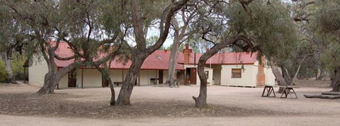 Chowilla Station Shearer's Quarters Accommodation - Hotel Gold Coast 0