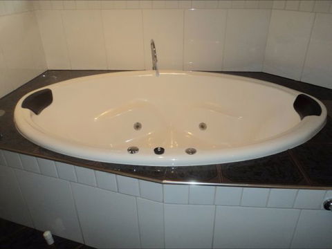 Hahndorf Motel - Hotel Gold Coast 3