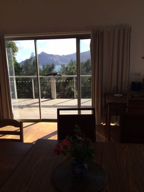 Morning Mist - Hotel Gold Coast 2