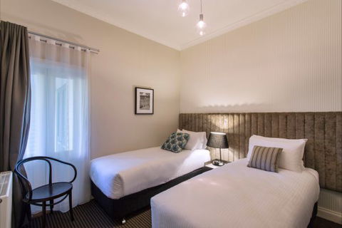 Oscar's On The Yarra - Hotel Gold Coast 5