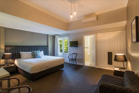 Oscar's On The Yarra - Hotel Gold Coast 6