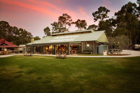 Paradise Country Farmstay - Hotel Gold Coast 5