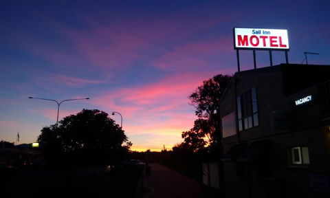 Sail Inn - Yeppoon - Hotel Gold Coast 8