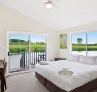 The Lakehouse at 201 - Hotel Gold Coast